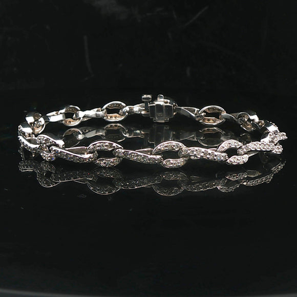 14k White Gold and 2cttw Diamond Encrusted Fancy Link Ladies Bracelet 7