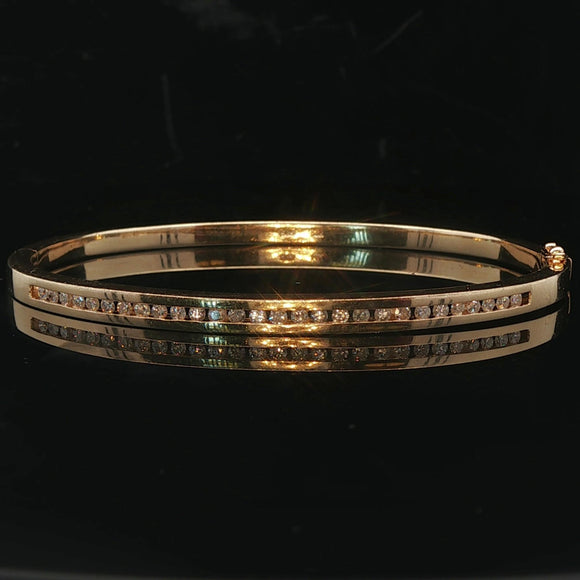 14k Yellow Gold and Diamond 13.2g Solid Bangle Bracelet 6.5