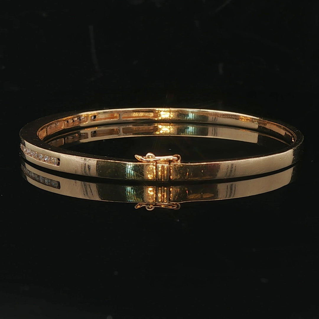 14k Yellow Gold and Diamond 13.2g Solid Bangle Bracelet 6.5"