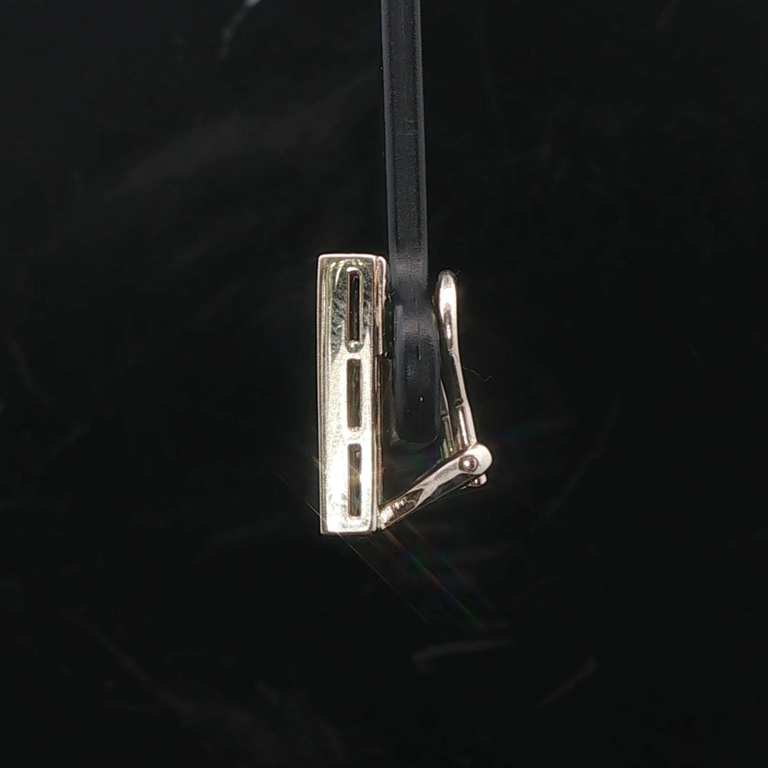 18k White Gold and 1.28cttw Princess Cut Diamonds Bar Clip On Earrings