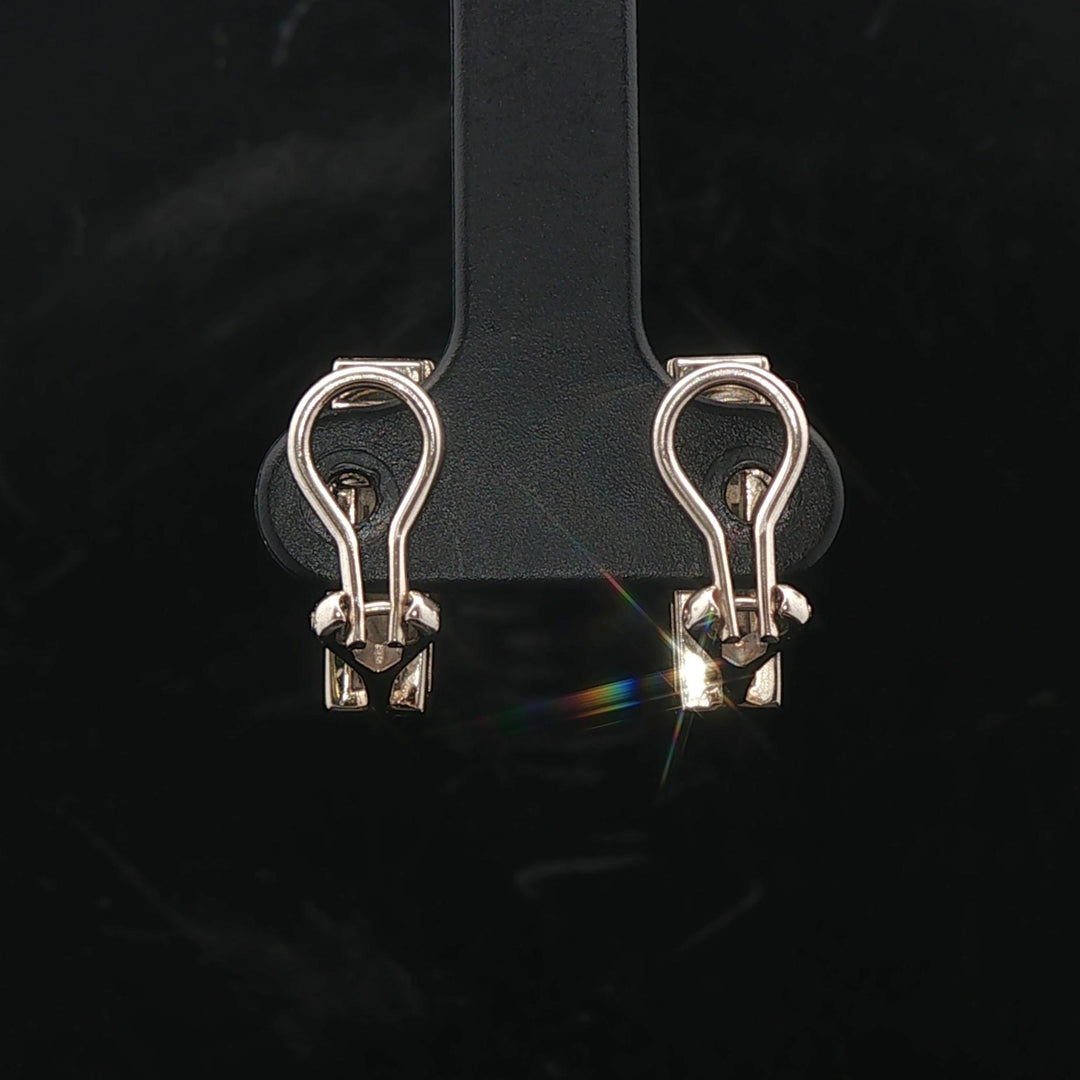 18k White Gold and 1.28cttw Princess Cut Diamonds Bar Clip On Earrings