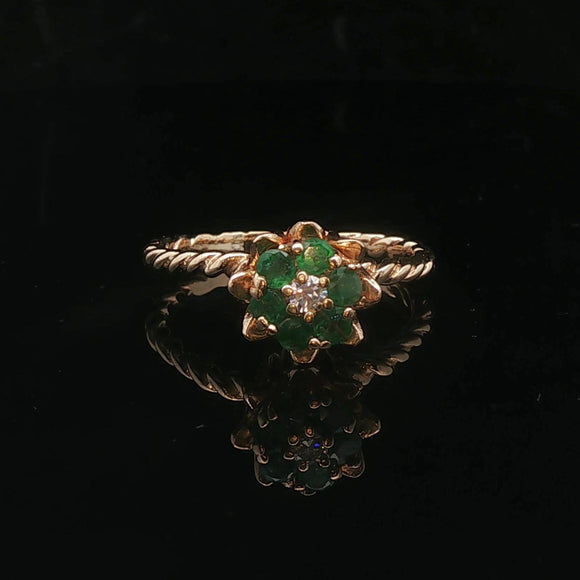 14k Yellow Gold Emerald and Diamond Vintage Floral Ring Size 8.5