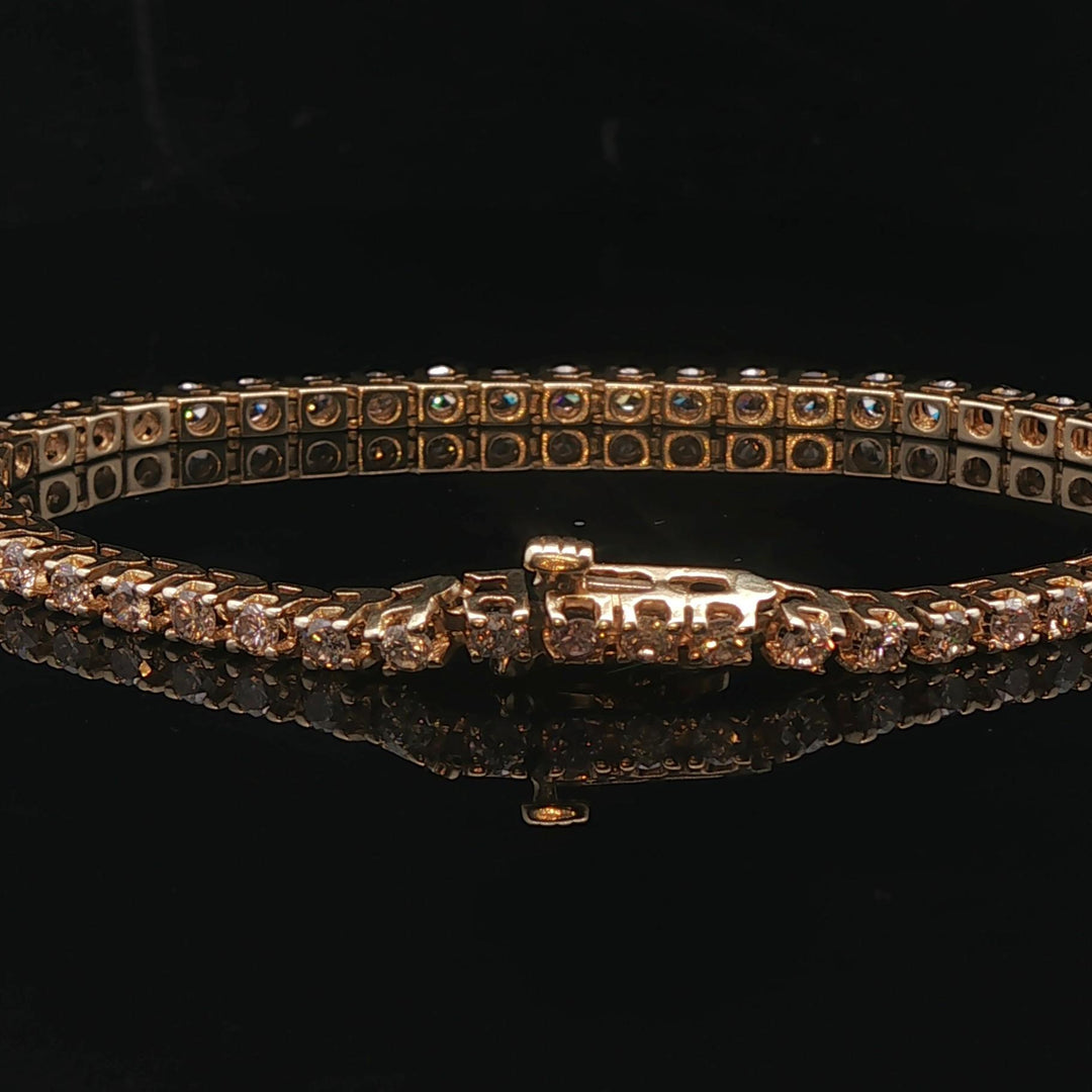 14k Yellow Gold and 4.5cttw Diamond Vintage Ladies Tennis Bracelet 7"