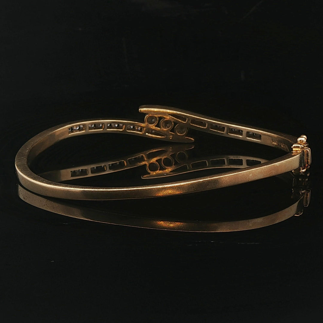 14k Yellow Gold 16.7g and 1cttw Diamond Vintage Bypass Bangle Bracelet 6.75"