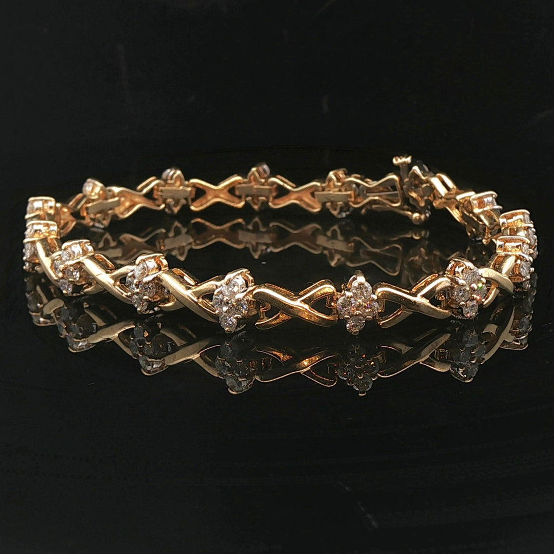 14k Yellow Gold and 1.5cttw Diamond Fancy X Link Bracelet 7.25"