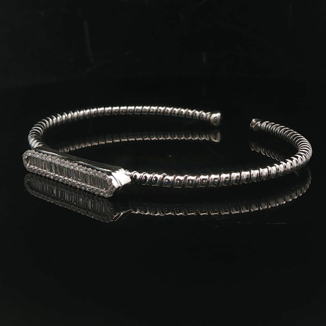 18k White Gold and 1cttw Diamond 12.3g Flex Cuff Bracelet 6.75"