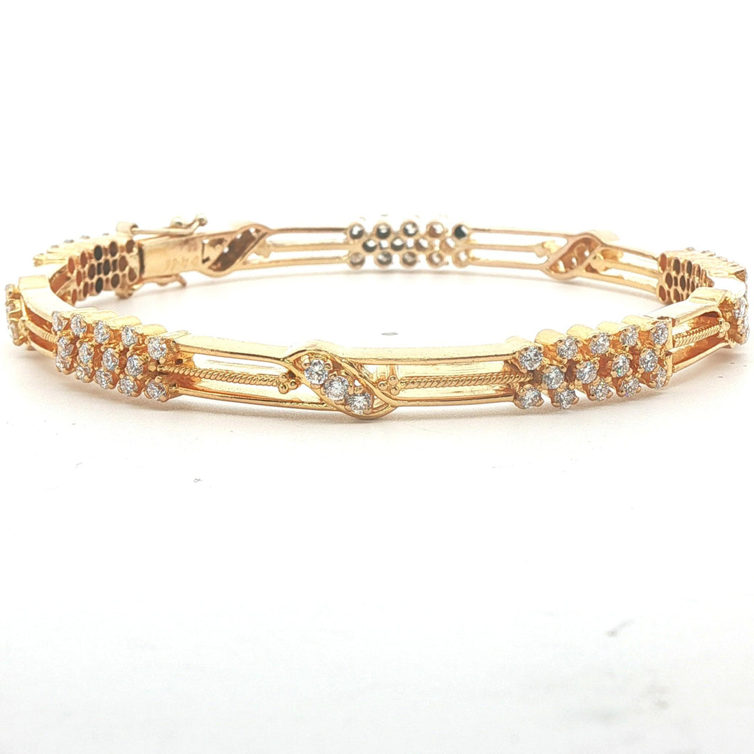 18k Yellow Gold and 4.66cttw Diamond Solid Heavy 25.7g Bangle Bracelet 7.25"