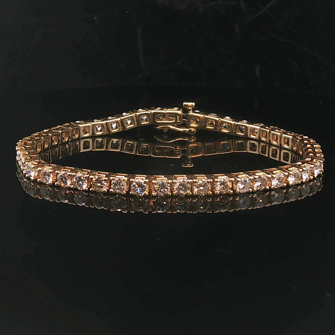 14k Yellow Gold and 5.4cttw VS Diamond Ladies Tennis Bracelet 7"