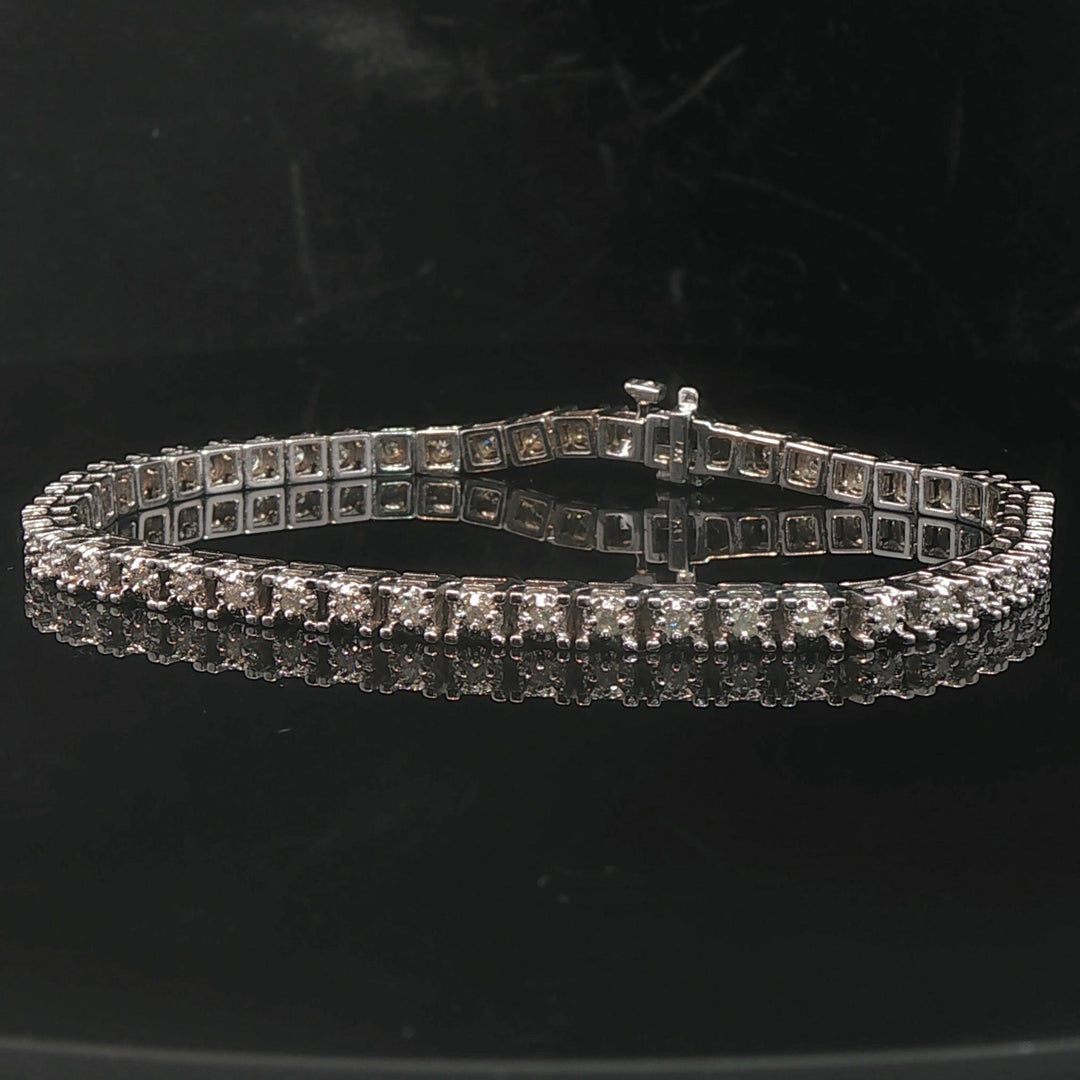 14k White Gold and 1cttw Diamond 11.2g Ladies Tennis Bracelet 7"