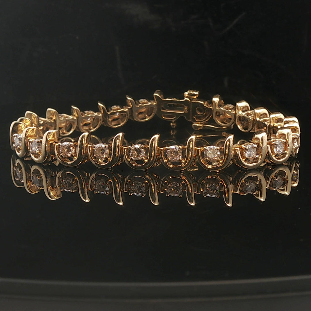 14k Yellow Gold and 2cttw Diamond Vintage C Link Tennis Bracelet 7"