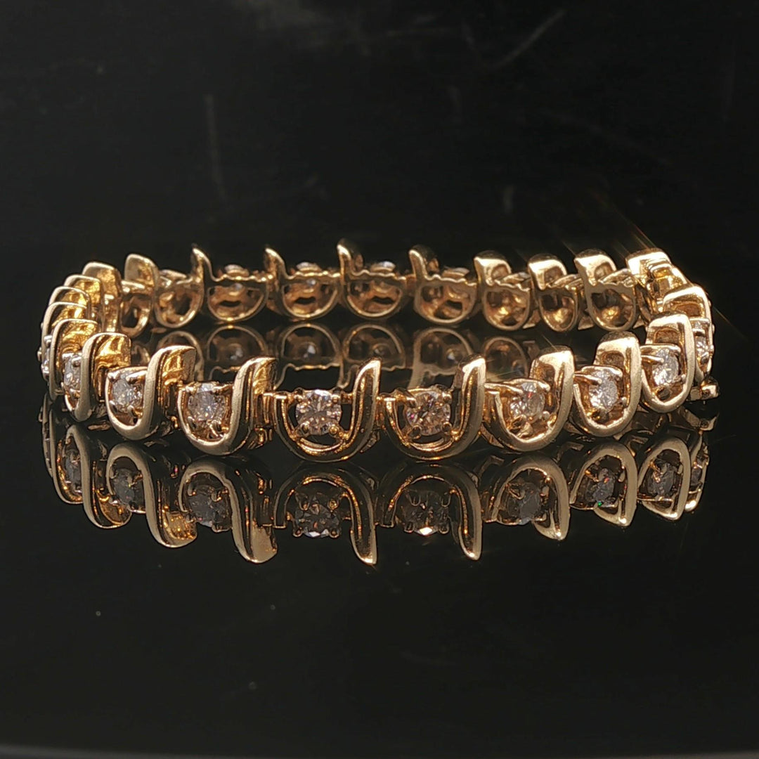 14k Yellow Gold and 2cttw Diamond Vintage C Link Tennis Bracelet 7"