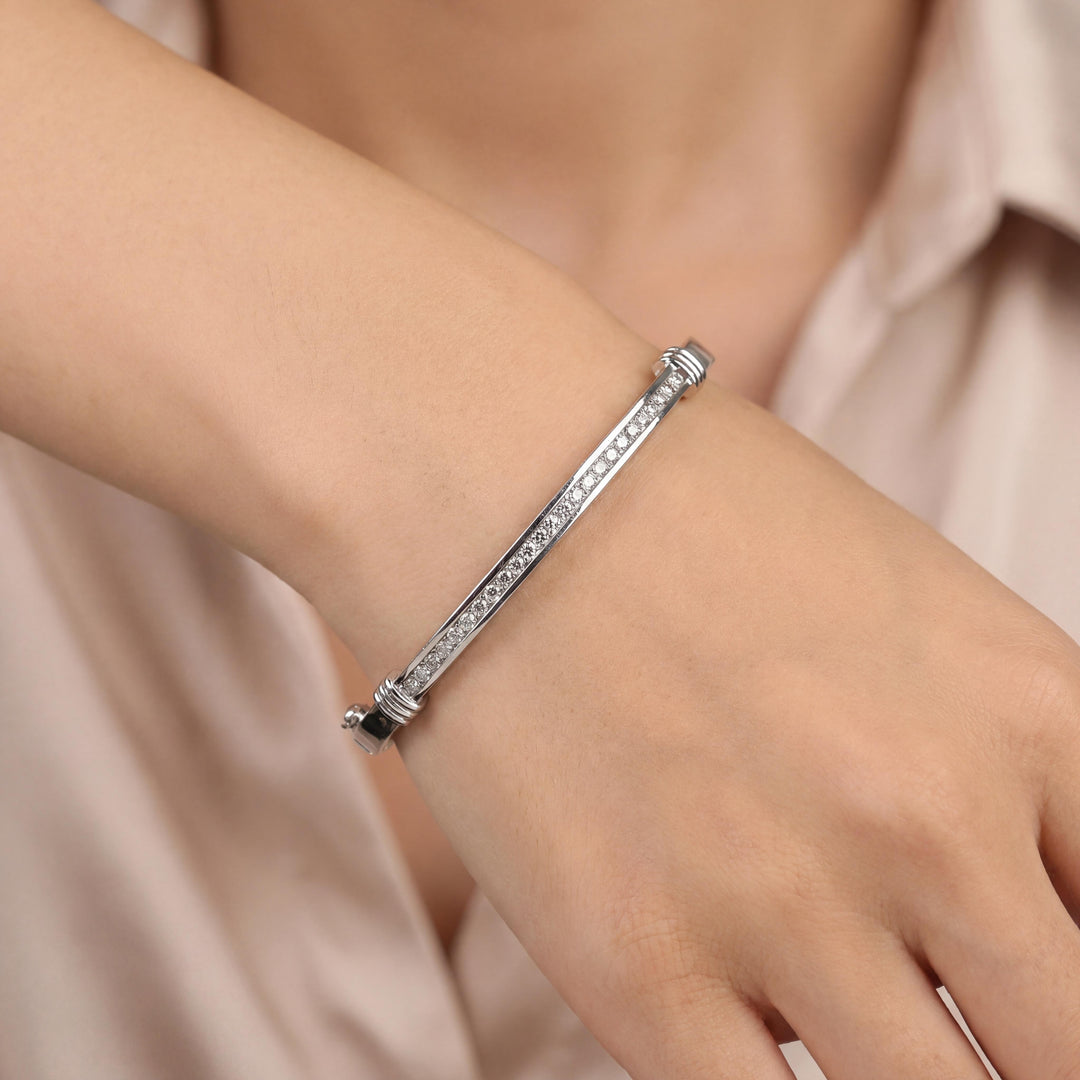 14k White Gold and 0.50cttw Diamond 18.6g Solid Bangle Bracelet 6.75"