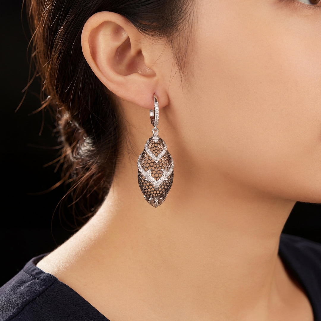 Gabriel & Co. 18k White Gold and 0.70cttw Diamond Drop Dangle Earrings 1.8"