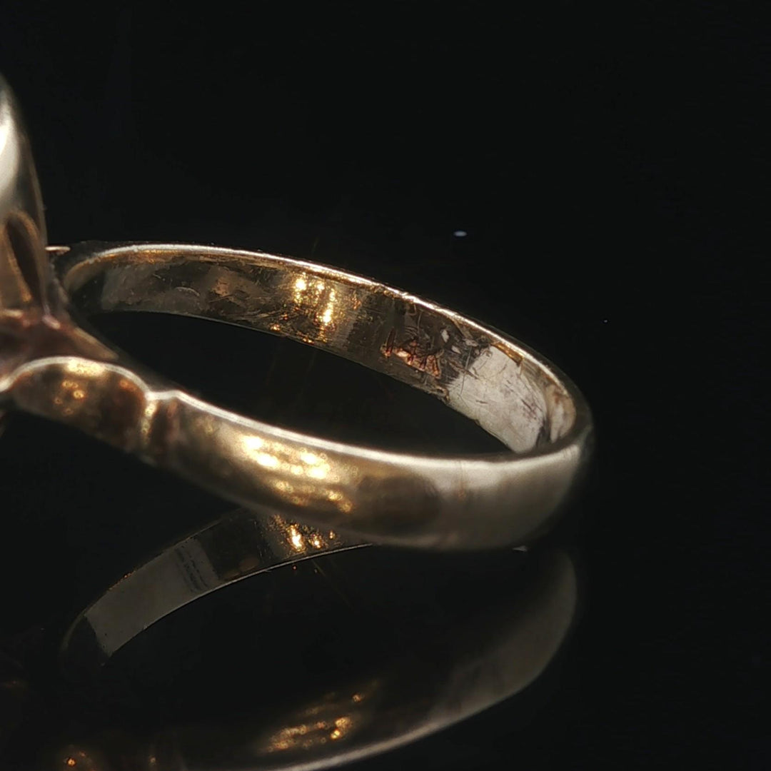 14k Yellow Gold Enamel and Diamond Vintage Swirl Ring Size 6.75