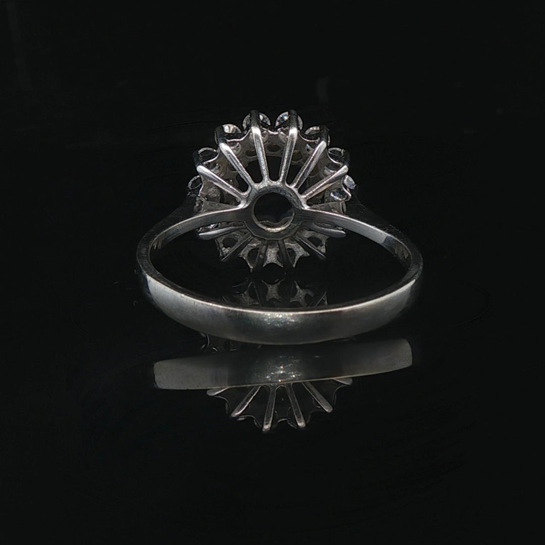 18k White Gold Ceylon Sapphire and Cubic Zirconia Halo Ring Italy Size 7.5