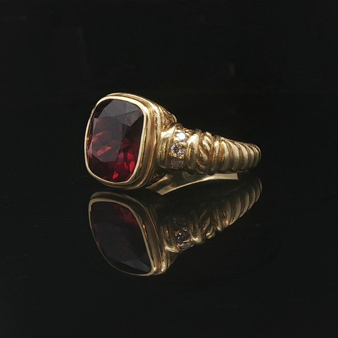 Judith Ripka 18k Yellow Gold Garnet and Diamond Greek Key Ring Size 9