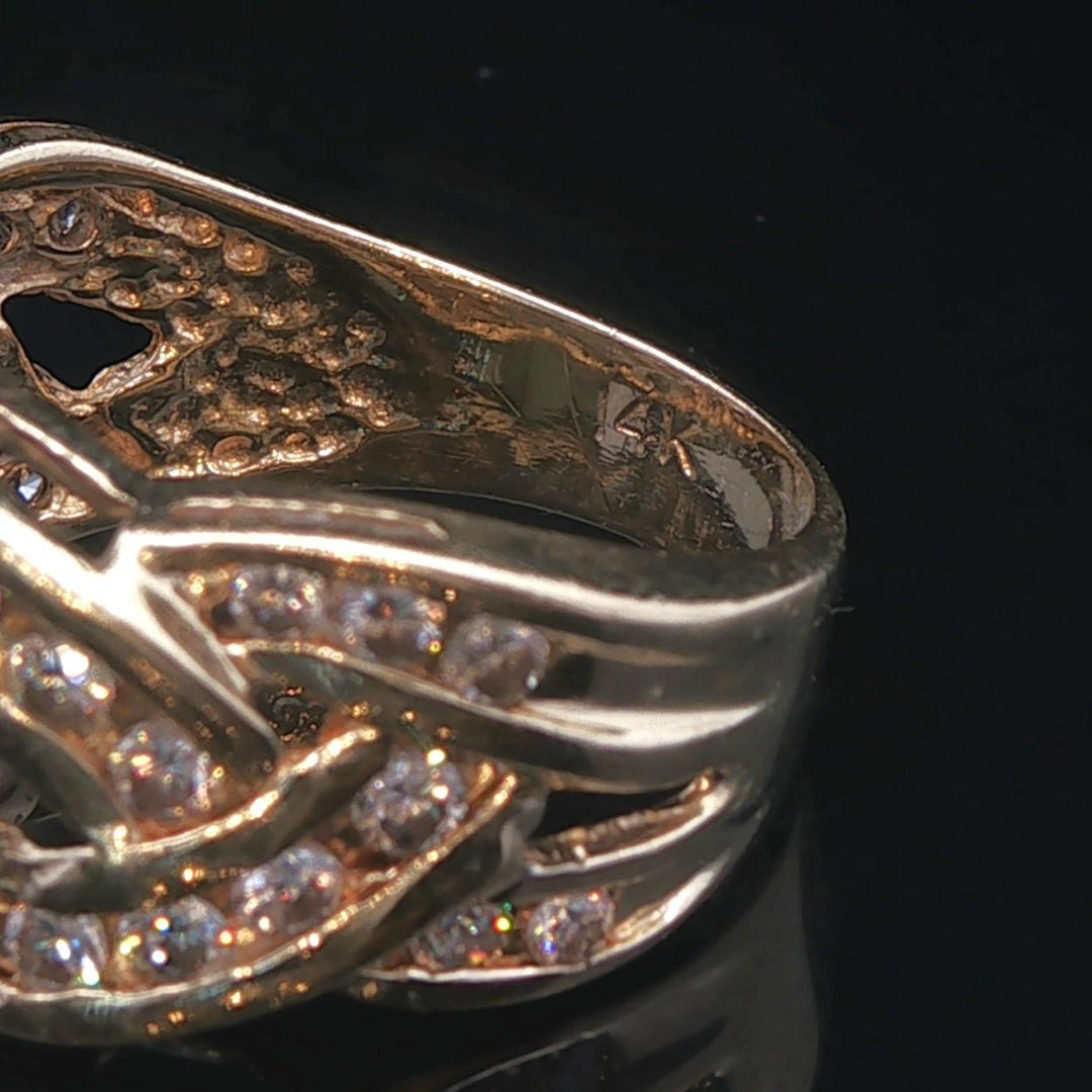 14k Yellow Gold and 1.25cttw Diamond Braided Band Ring Size 6