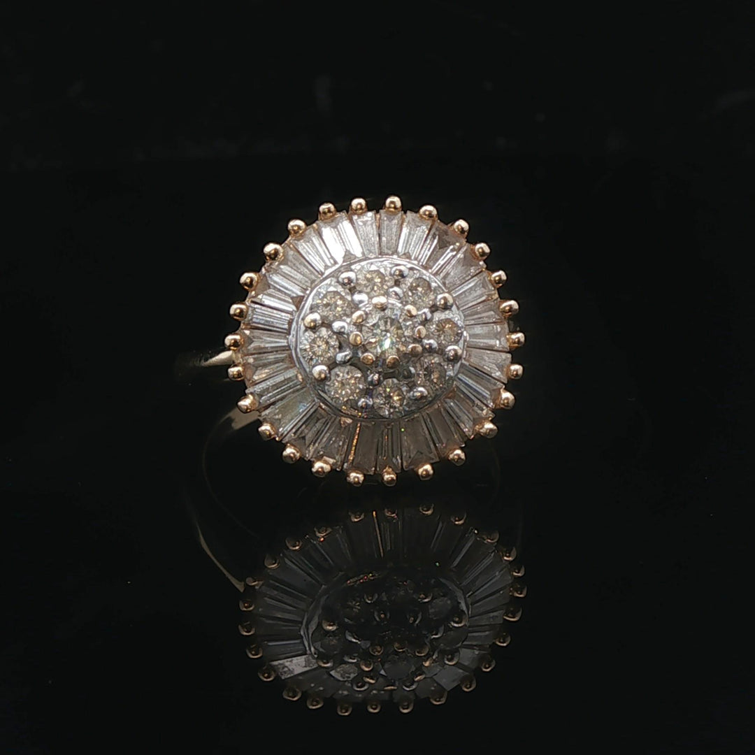 14k Yellow Gold and 2cttw Round and Baguette Diamond Vintage Ring Size 8