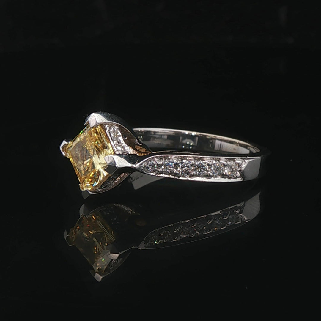 14k White Gold Lemon Quartz and Diamond Ring Size 6.25
