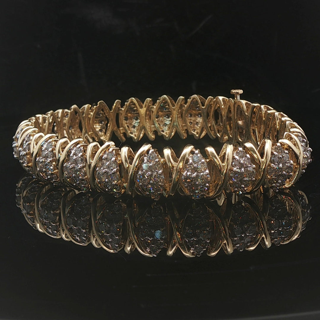 14k Yellow Gold and 2.5cttw Diamond Cluster 25.7g Fancy X Link Bracelet 7"