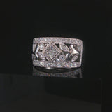 18k White Gold and 0.75cttw Diamond Vintage Floral Filigree Band Ring Size 7