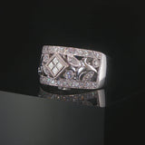 18k White Gold and 0.75cttw Diamond Vintage Floral Filigree Band Ring Size 7