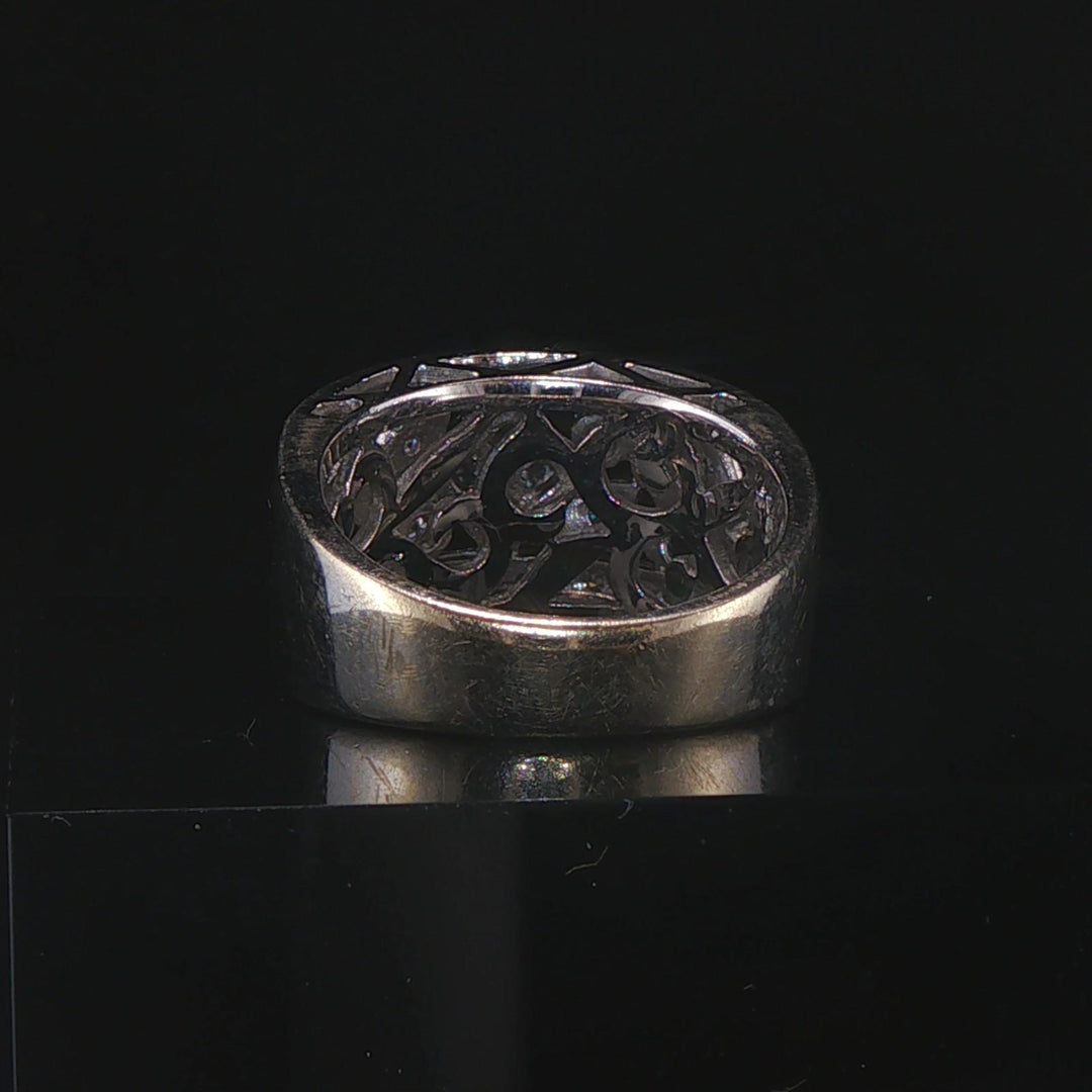 18k White Gold and 0.75cttw Diamond Vintage Floral Filigree Band Ring Size 7
