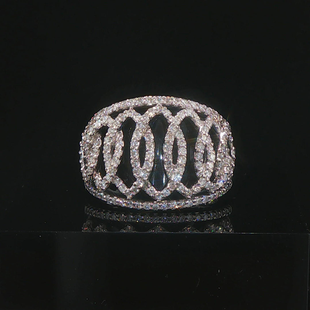 14k White Gold Onyx and 1cttw Diamond Interlocking Band Ring Size 6.5