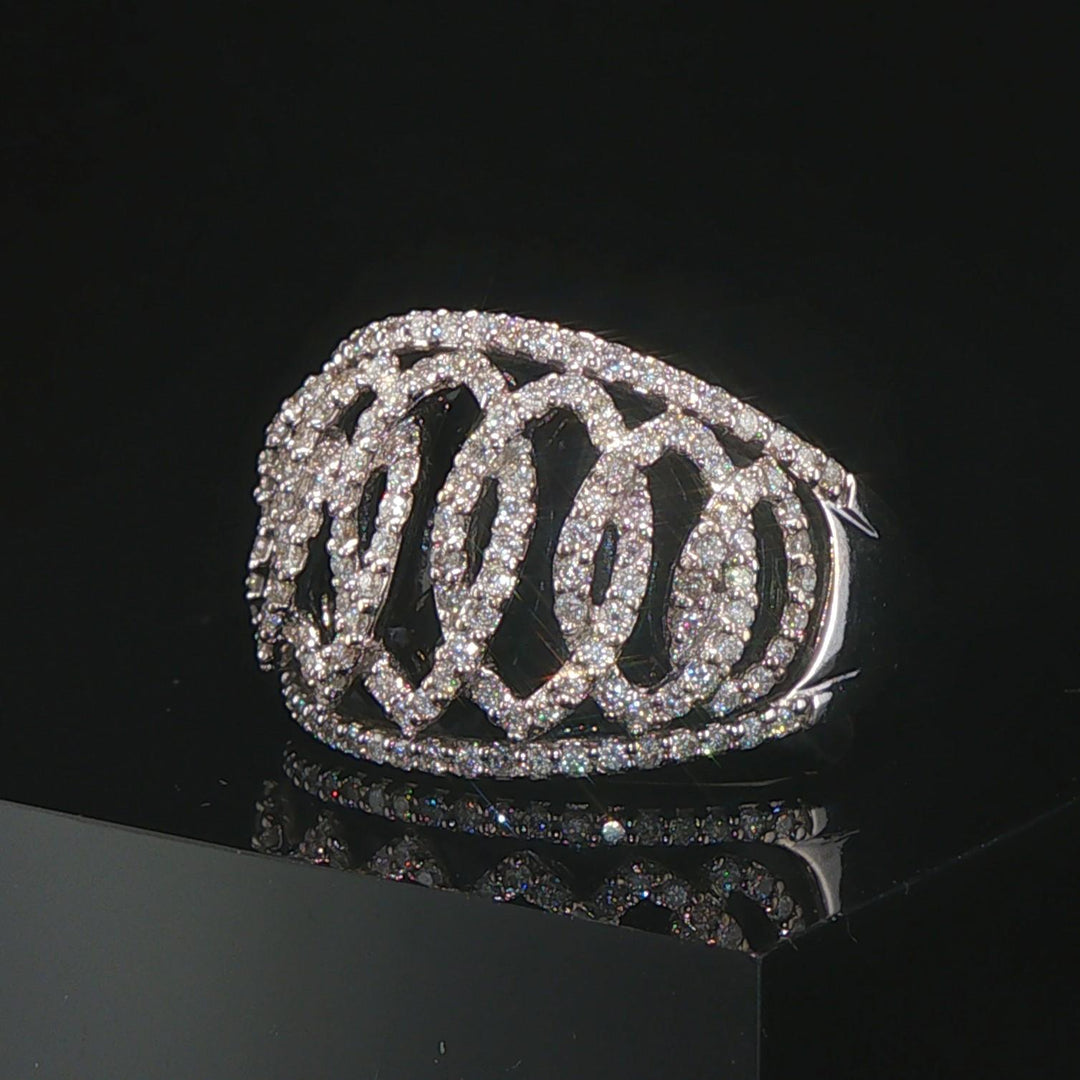 14k White Gold Onyx and 1cttw Diamond Interlocking Band Ring Size 6.5