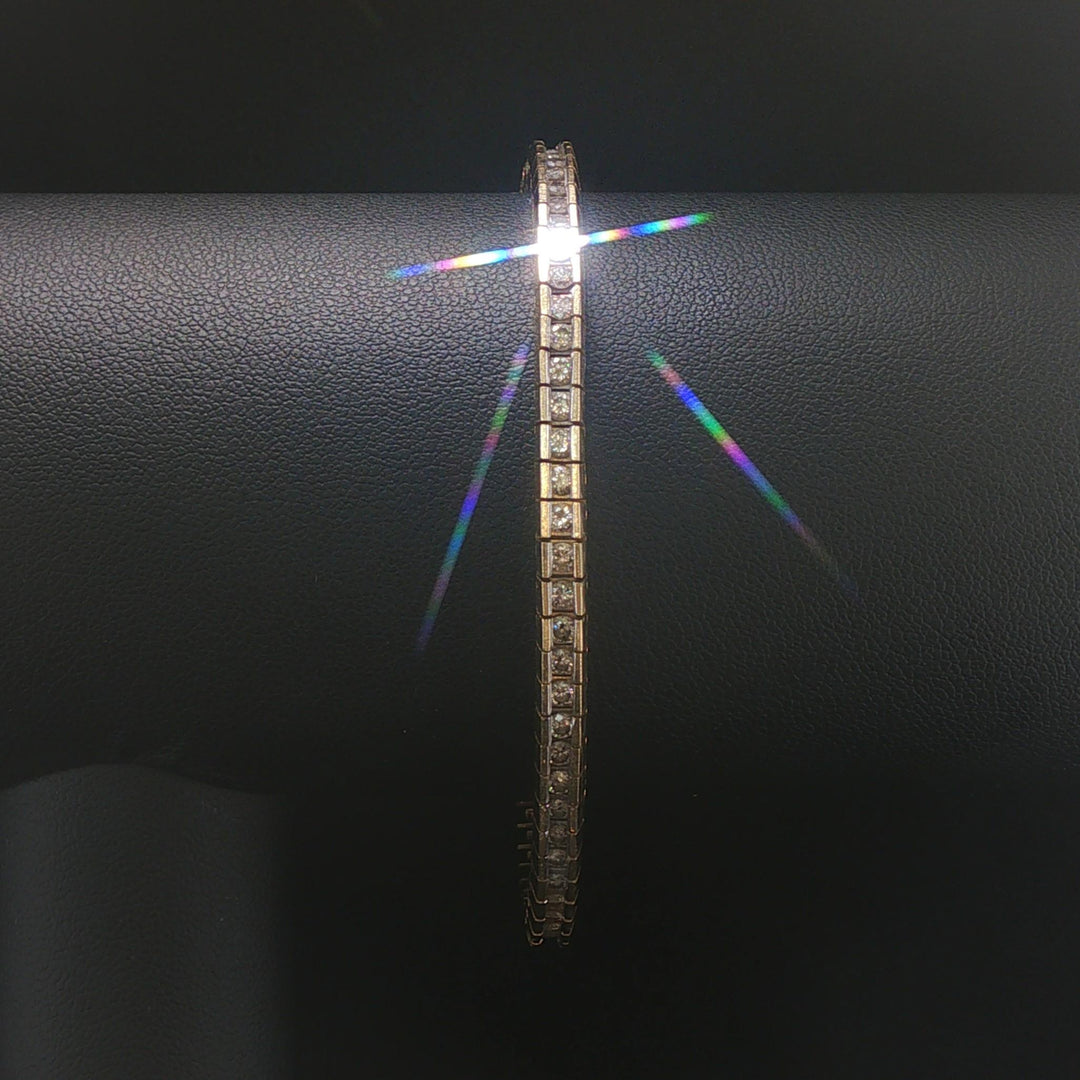 14k Yellow Gold and 1cttw Channel Set Diamond 22.3g Heavy Vintage Bracelet 7.25"