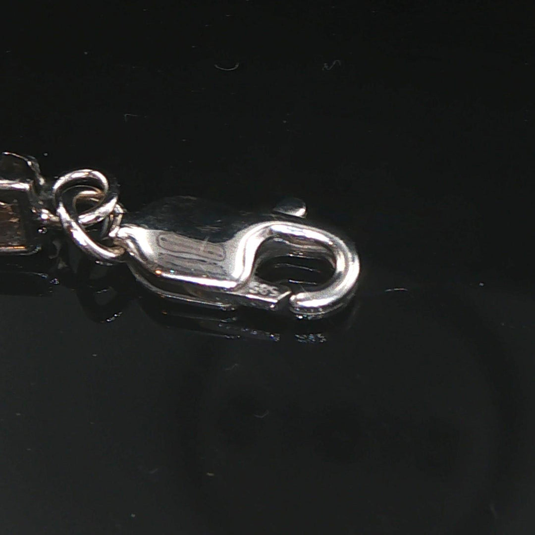 14k White Gold and 1.5cttw Diamond Vintage Ladies Tennis Bracelet 7.75"