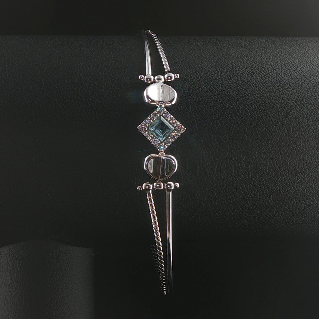 18k White Gold Aquamarine and Diamond Fancy Bracelet Italy 7"
