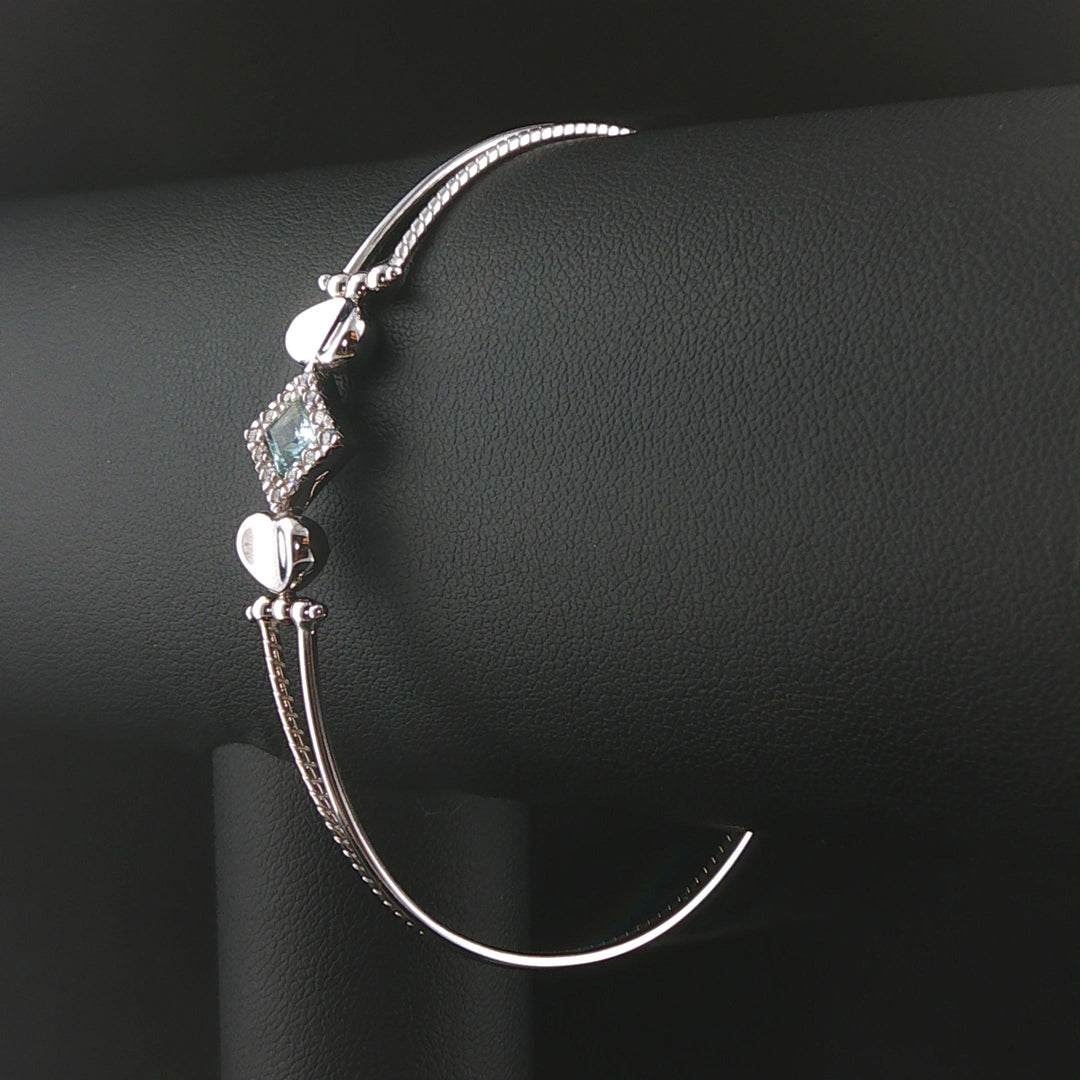 18k White Gold Aquamarine and Diamond Fancy Bracelet Italy 7"