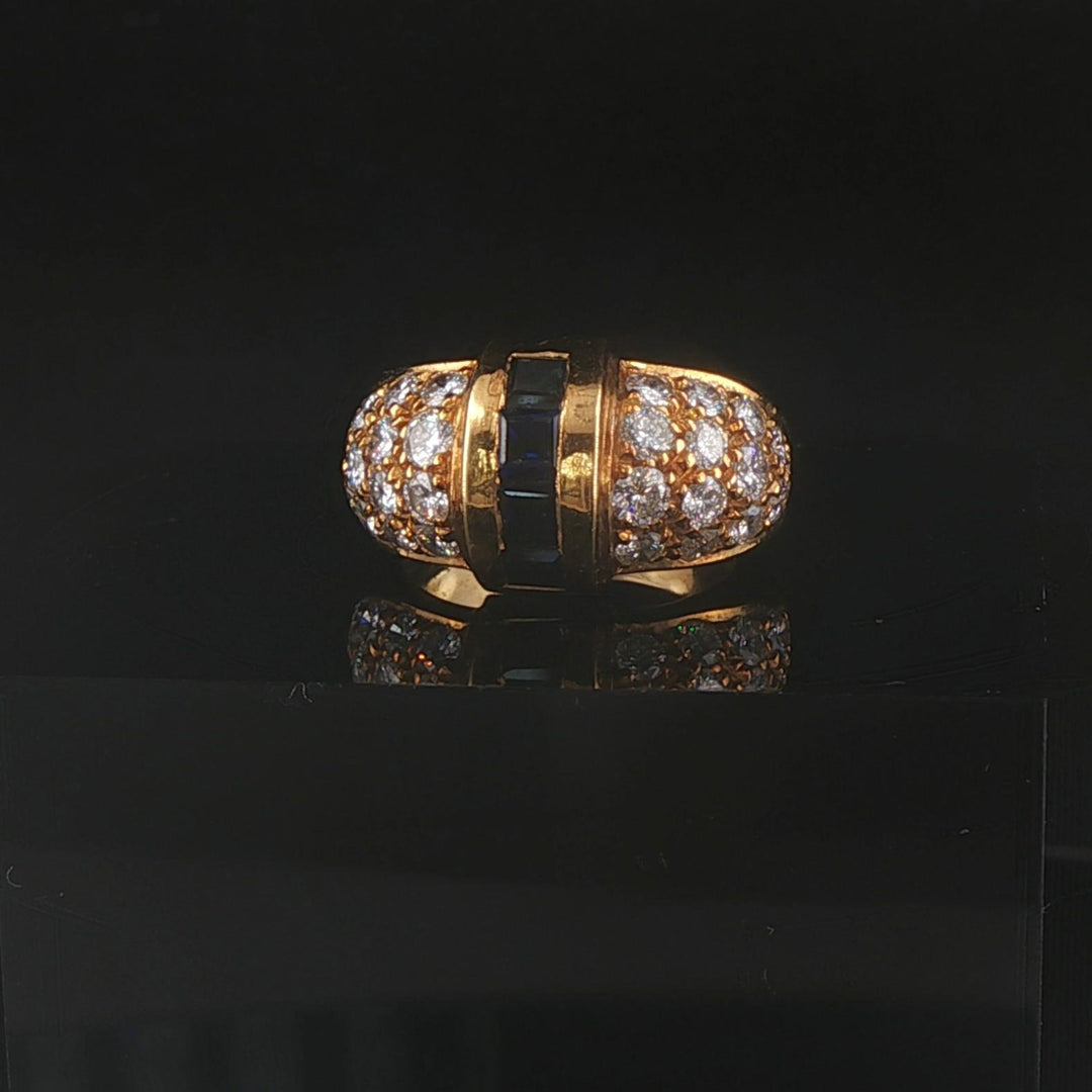 18k Yellow Gold Blue Sapphire and 1cttw Diamond Vintage Ring Size 3.25