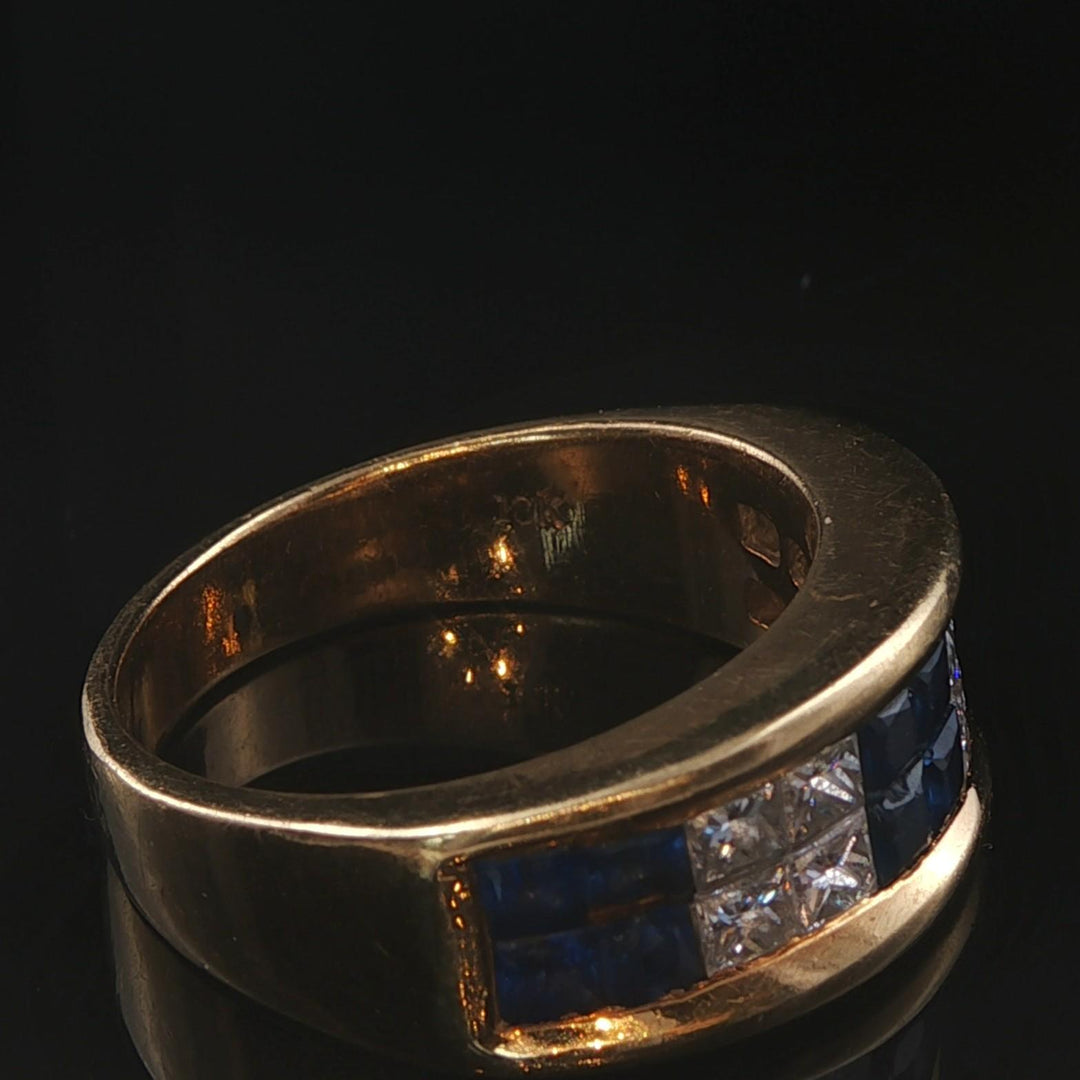 18k Yellow Gold Blue Sapphire and 0.50cttw Diamond Vintage Band Ring Size 6