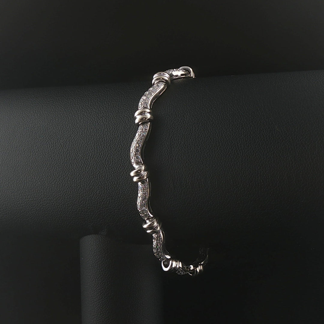 14k White Gold and 2cttw Diamond Curved Bar Link Bracelet 7"