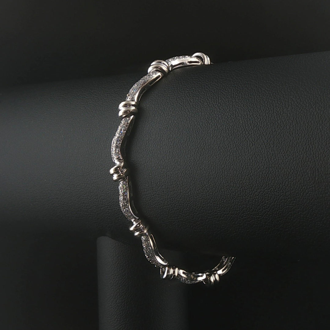 14k White Gold and 2cttw Diamond Curved Bar Link Bracelet 7"