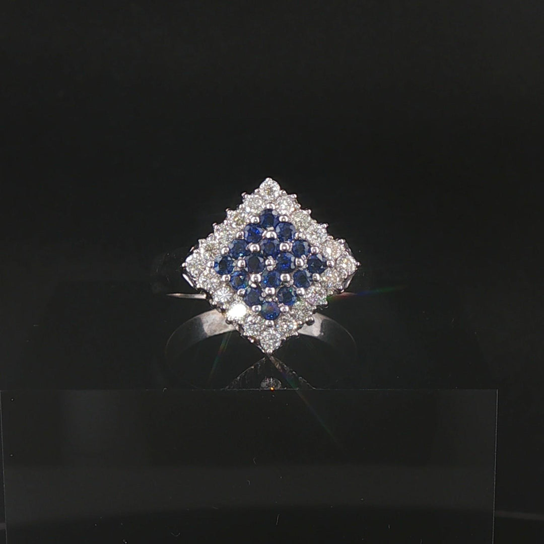 18k White Gold Blue Sapphire and 0.50cttw Diamond Ring Size Italy 7.5