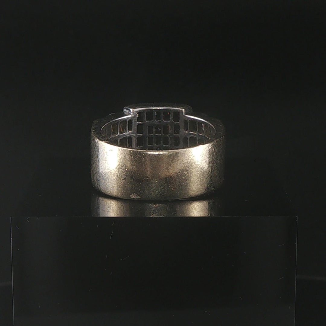 18k White Gold and 2cttw Diamond Square Design Ring Size 7