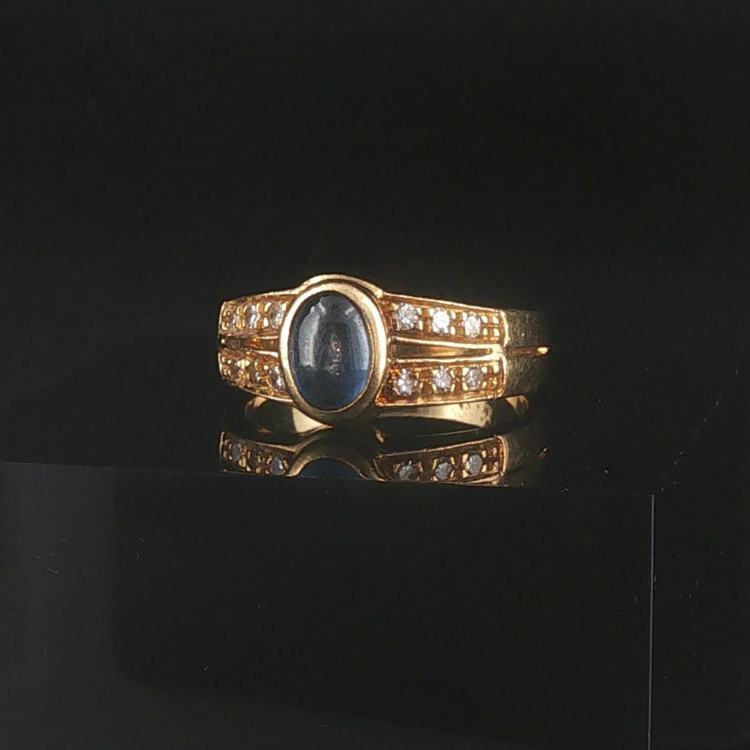 18k Yellow Gold Cabochon Sapphire and Diamond Vintage Ring Italy Size 6