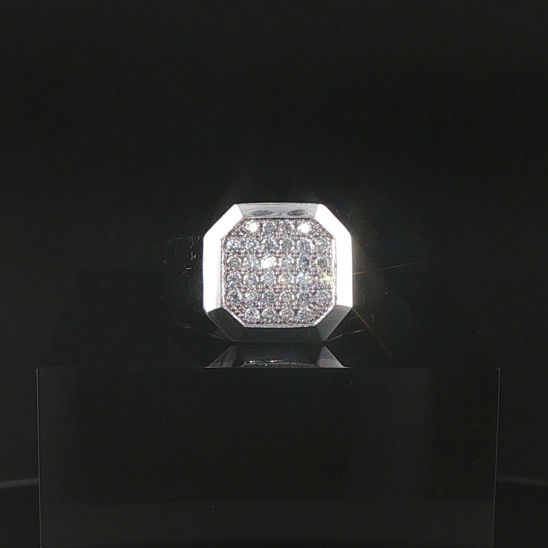 14k White Gold and 0.75cttw Pave Diamond Men's Signet Ring Size 9.75
