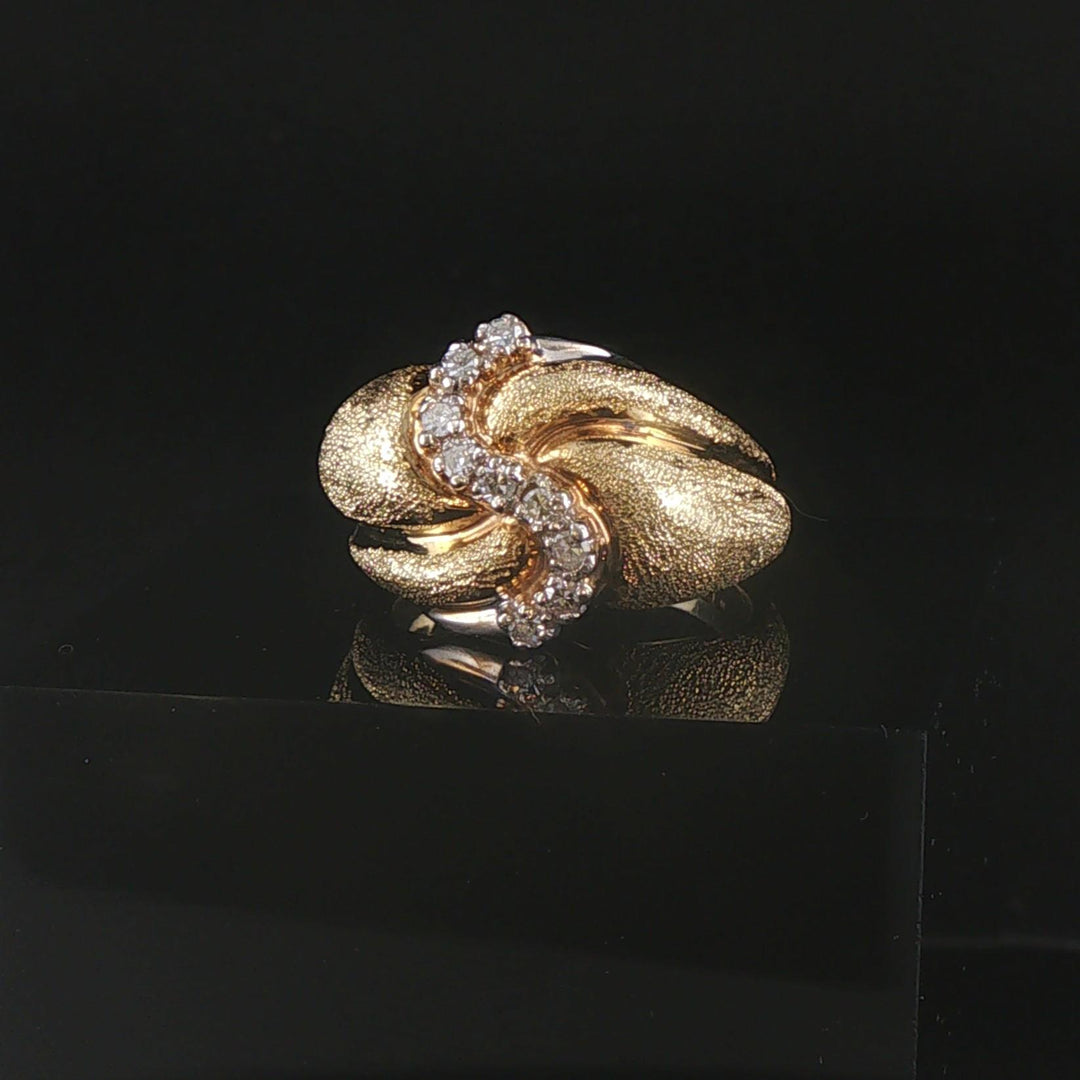 14k Yellow Gold and 0.25cttw Diamond Solid Vintage Fancy Ring Size 6.5