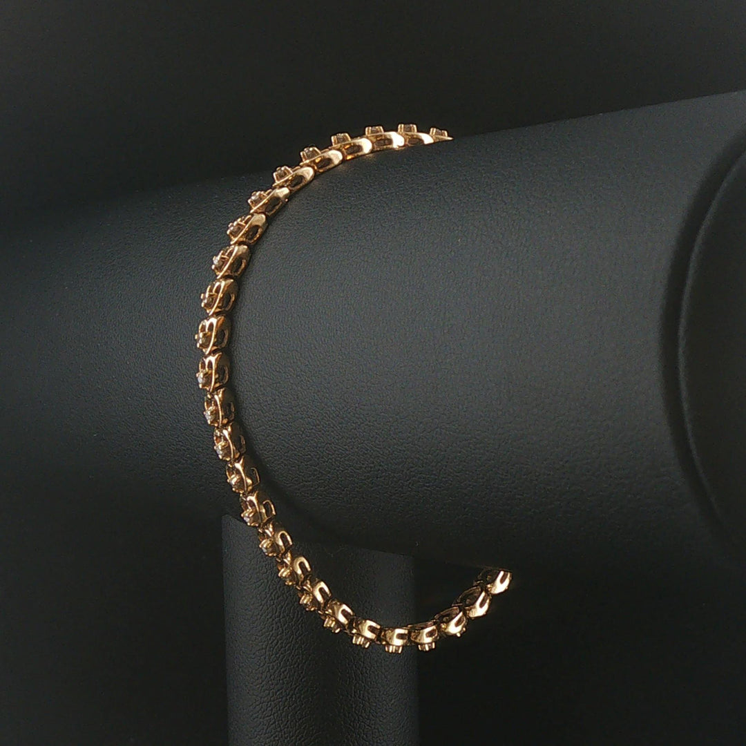 14k Yellow Gold and Diamond Vintage Heart Link Bracelet 7"