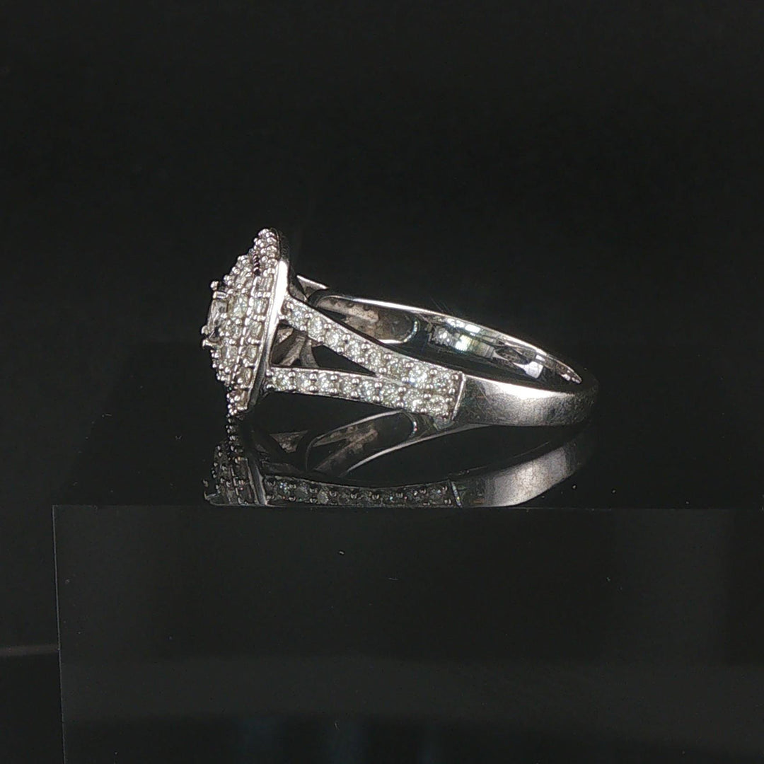 14k White Gold and 1cttw Diamond Ladies Cluster Ring Size 7