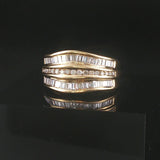 18k Yellow Gold and 1.25cttw Diamond Curved Band Ring Size 7