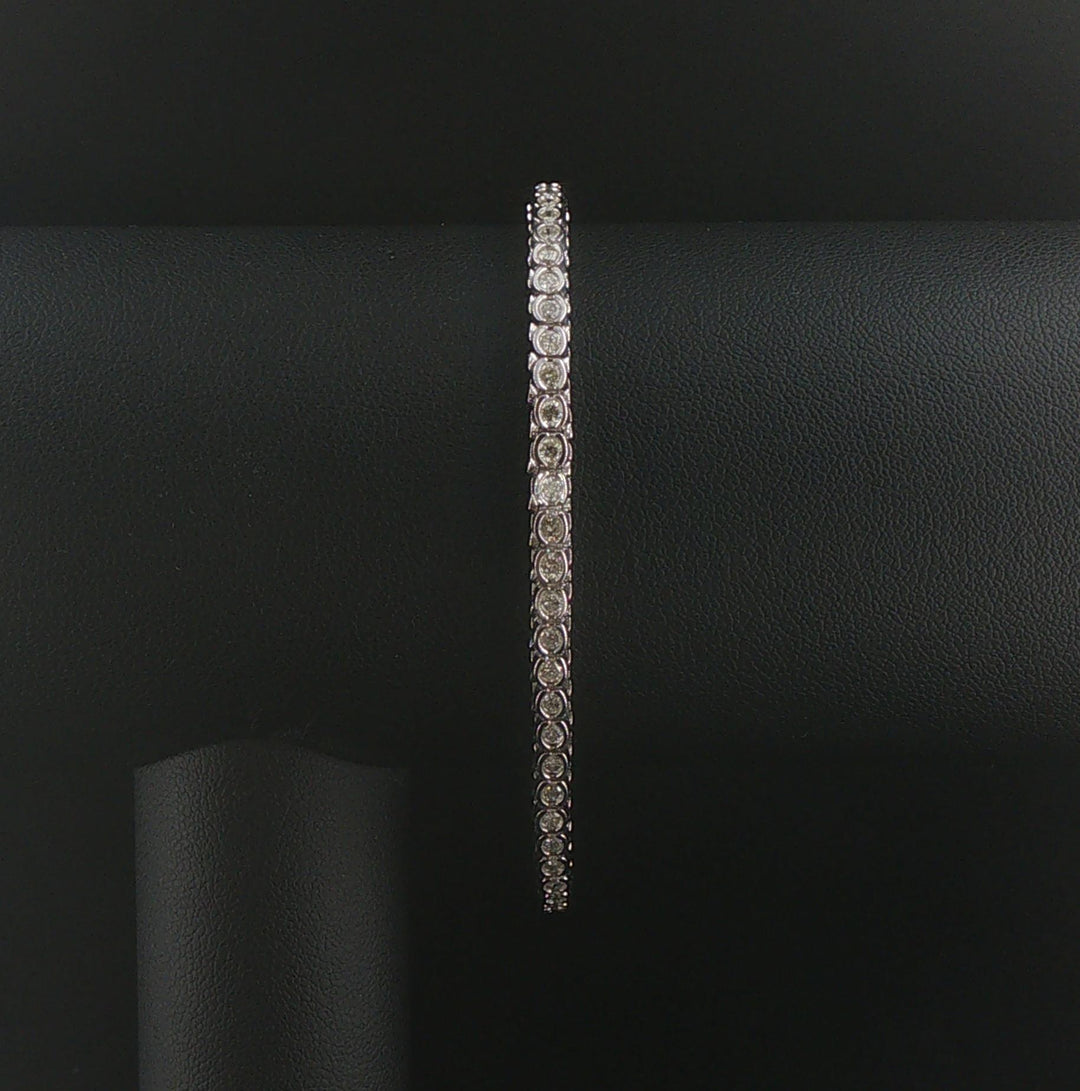 14k White Gold and 2.5cttw Bezel Set Diamond Tennis Bracelet 7.25"