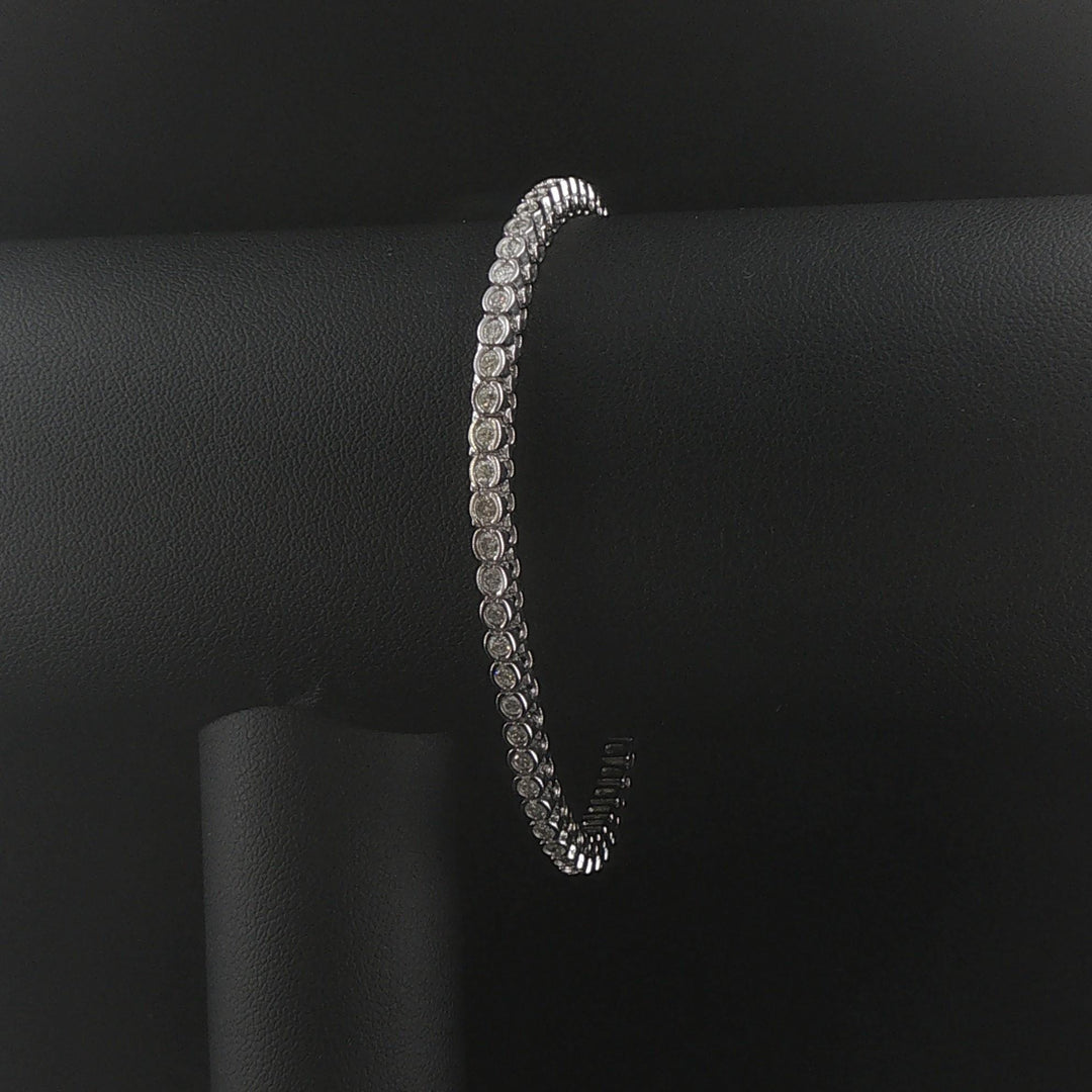 14k White Gold and 2.5cttw Bezel Set Diamond Tennis Bracelet 7.25"