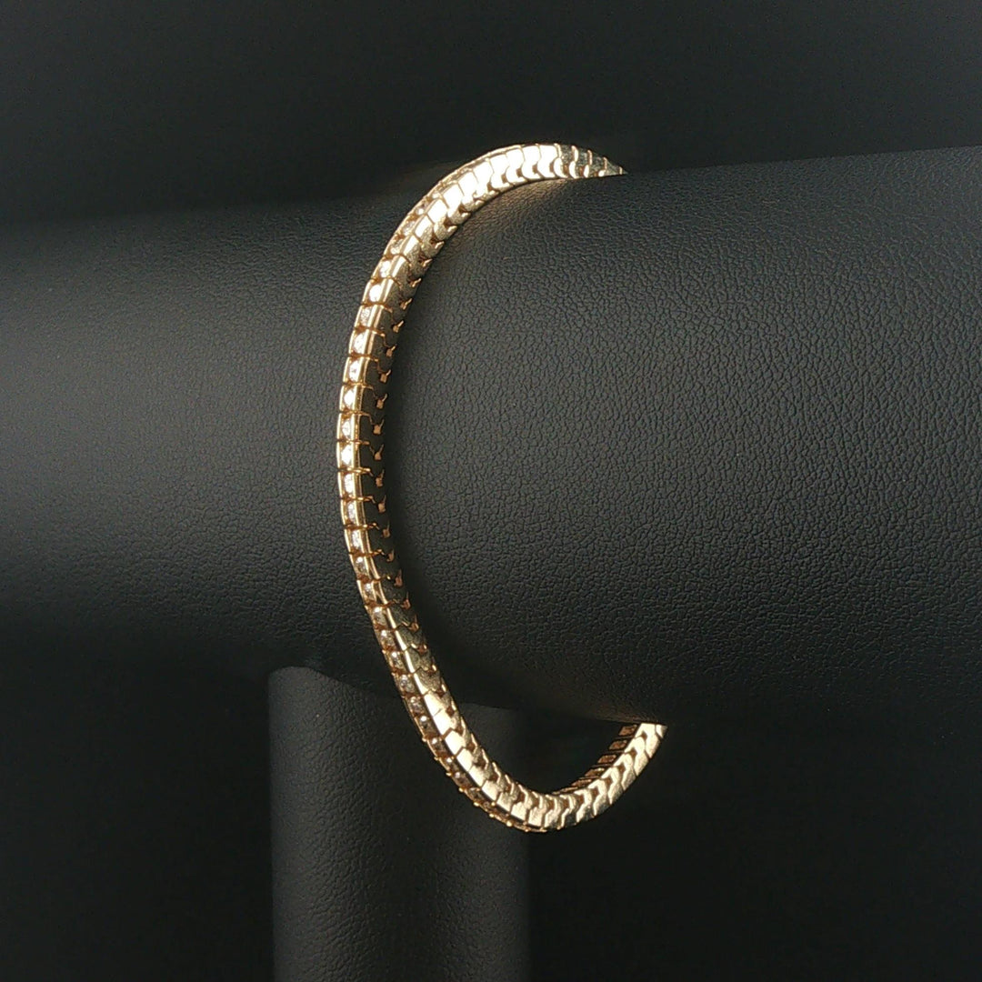 14k Yellow Gold and 2cttw Diamond Channel Set Vintage Tennis Bracelet 7"