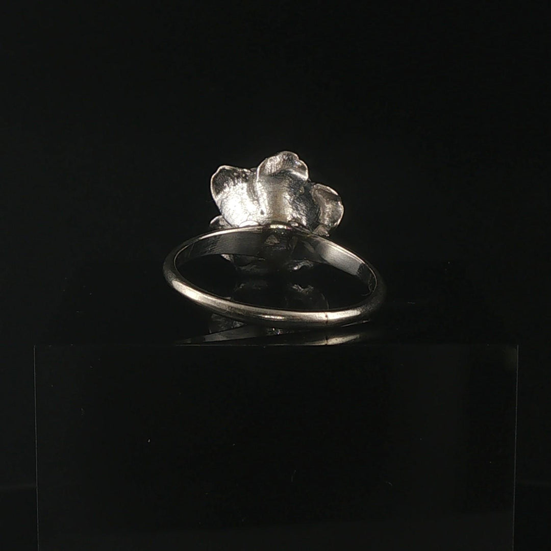 14k White Gold and 0.50ct Round Cut Diamond Vintage Rose Ring Size 8