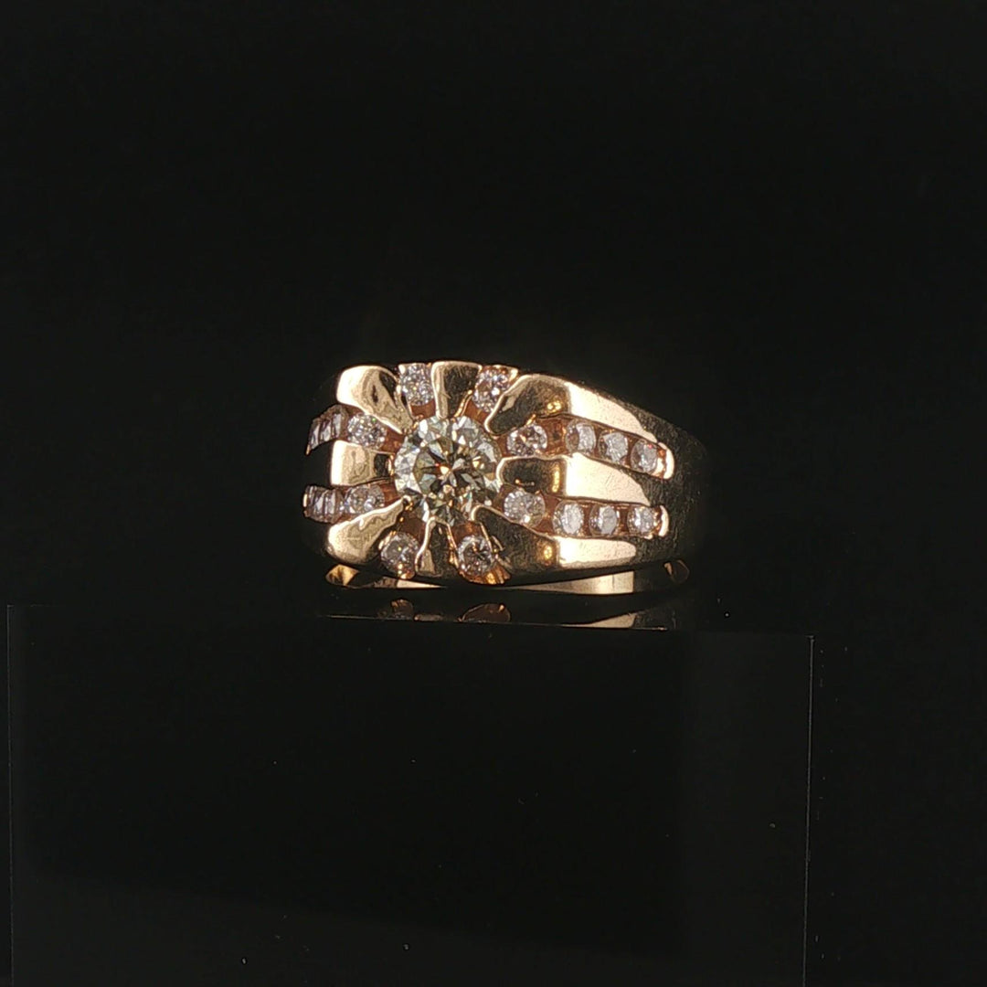 14k Yellow Gold and 1.50cttw Diamond Men's Ring Size 10.25